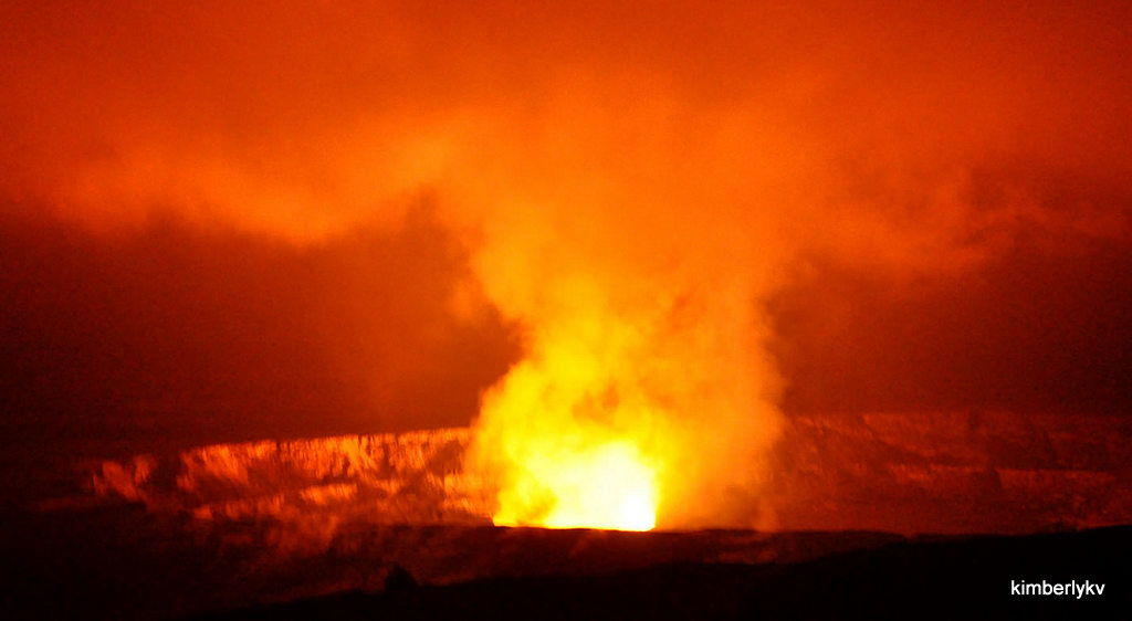 Erupción volcánica, una de las fuerzas naturales que influyen en el clima